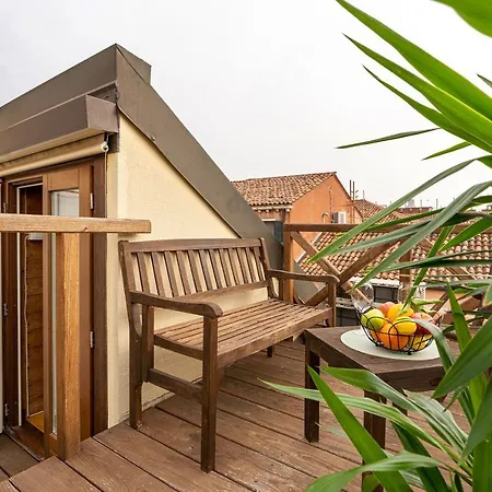 Ca' Degli Antichi Giardini Apartmanhotel Velence