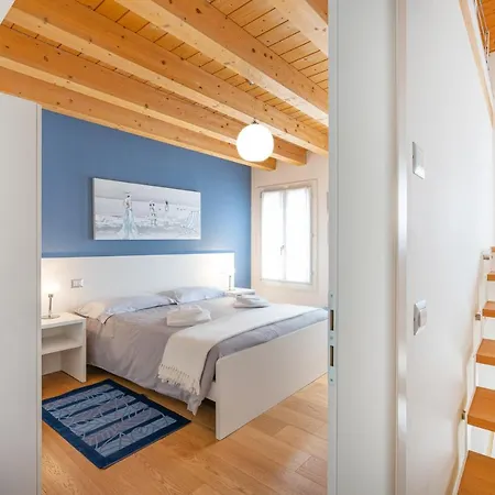 Ca' Degli Antichi Giardini Apartmanhotel