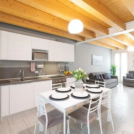 Ca' Degli Antichi Giardini Apartmanhotel Velence