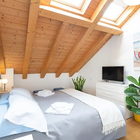 Ca' Degli Antichi Giardini Apartmanhotel