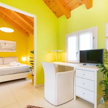 Ca' Degli Antichi Giardini Lejlighedshotel
