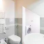 Ca' Degli Antichi Giardini מלון דירות