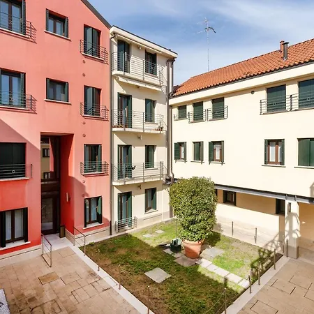 아파트호텔 Ca' Degli Antichi Giardini 2*