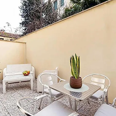 Aparthotel Ca' Degli Antichi Giardini 4*