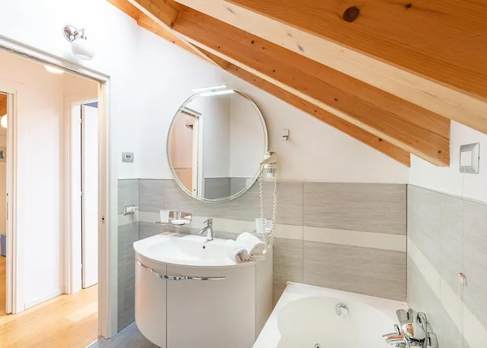 Aparthotel Ca' Degli Antichi Giardini 4*