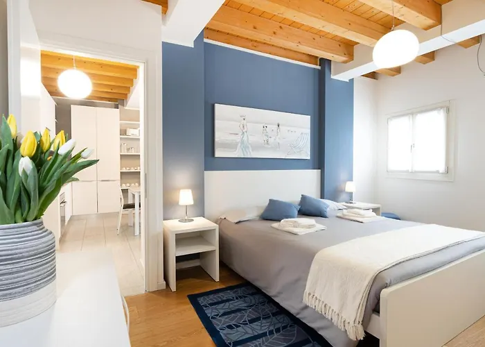 Ca' Degli Antichi Giardini Aparthotel