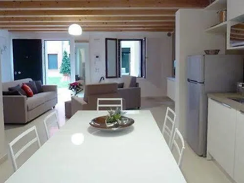 Ca' Degli Antichi Giardini Ξενοδοχείο με διαμερίσματα 4*