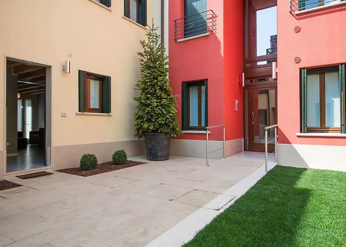 Ca' Degli Antichi Giardini Apartahotel Venecia