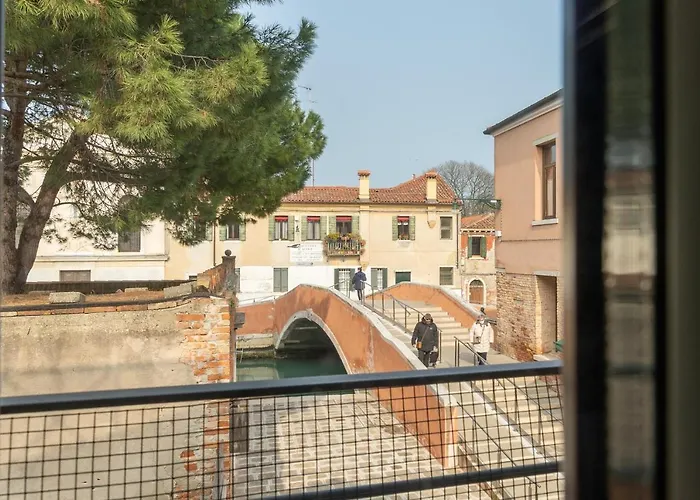 Ca' Degli Antichi Giardini מלון דירות ונציה